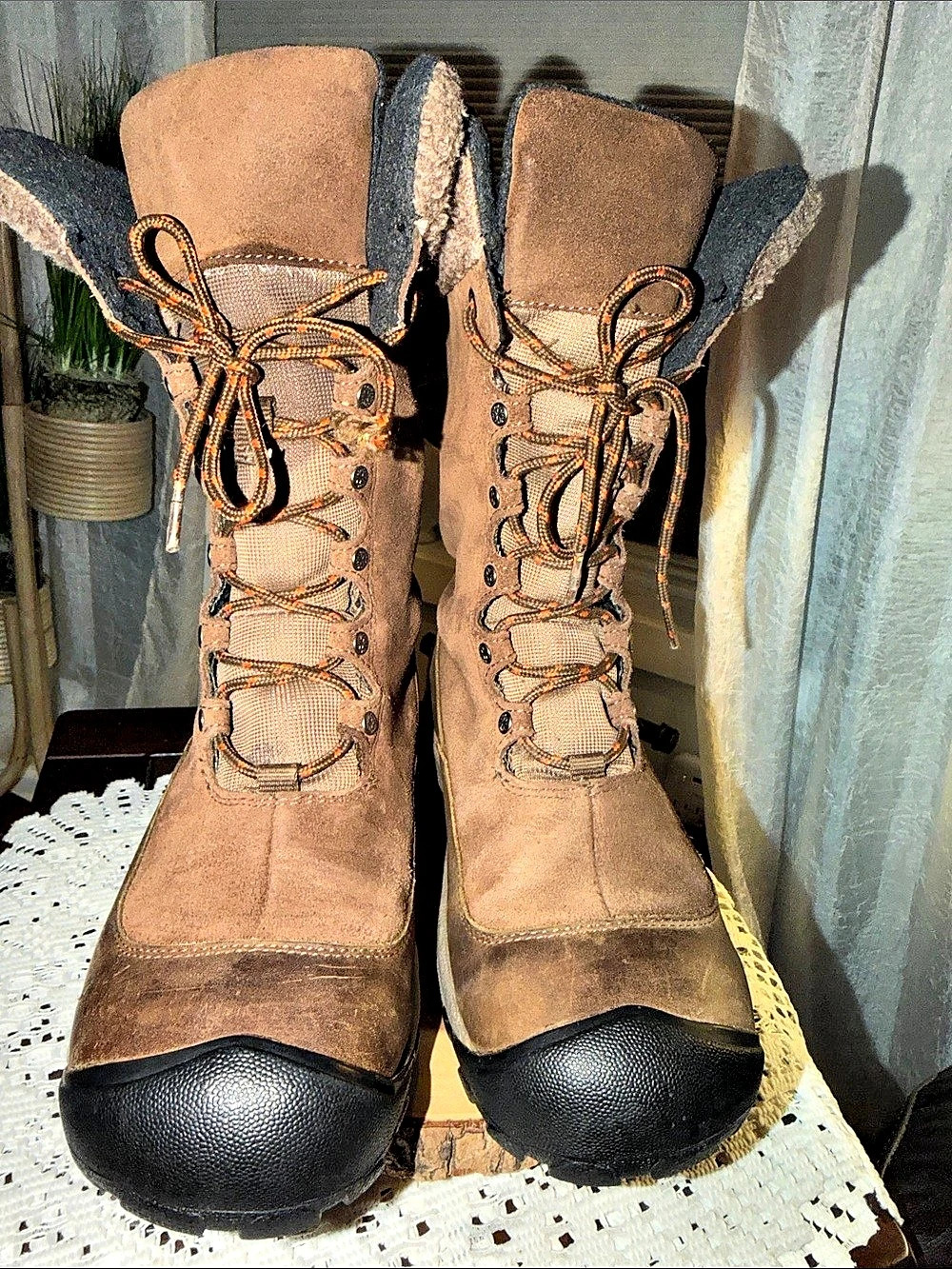 KEEN Hoodoo II Waterproof Insulated Winter Boots Women’s 9.5 Brown 1009578